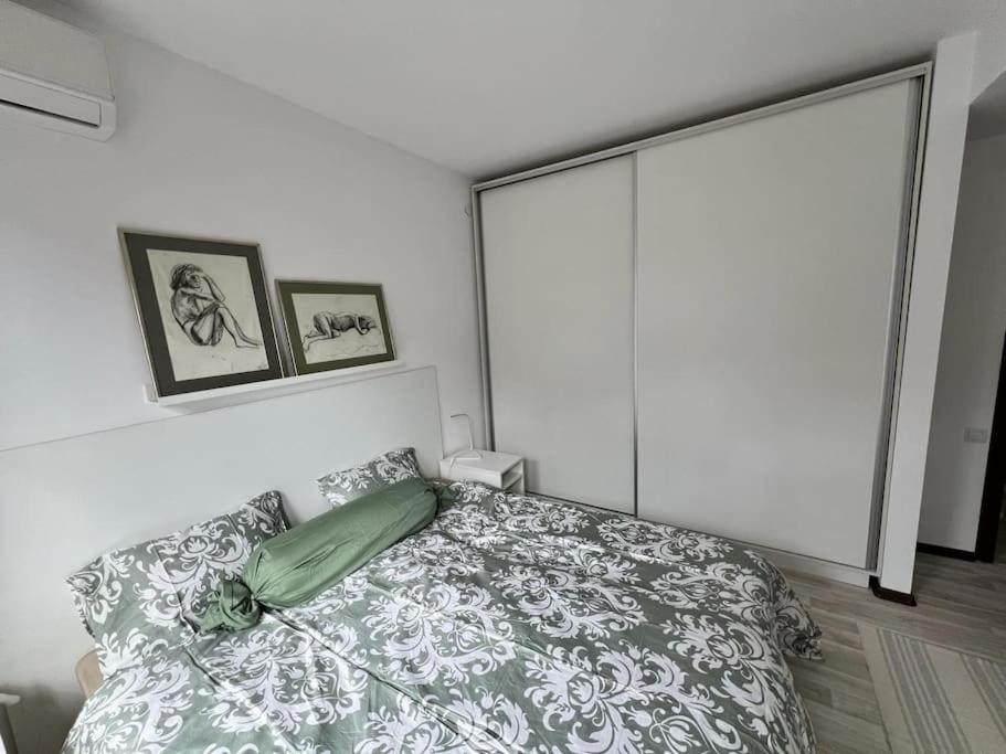 Kazanlak Large Guest House Apartment Near The Center With Full Kitchen & Dining Room, King Beds, Garden Patio, Free Parking & Self Check-In מראה חיצוני תמונה