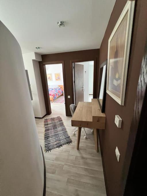 Kazanlak Large Guest House Apartment Near The Center With Full Kitchen & Dining Room, King Beds, Garden Patio, Free Parking & Self Check-In מראה חיצוני תמונה