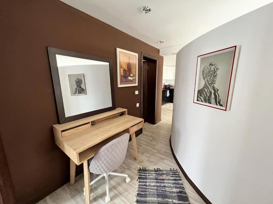 Kazanlak Large Guest House Apartment Near The Center With Full Kitchen & Dining Room, King Beds, Garden Patio, Free Parking & Self Check-In מראה חיצוני תמונה