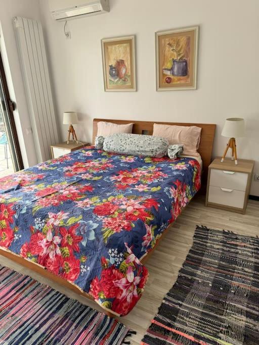 Kazanlak Large Guest House Apartment Near The Center With Full Kitchen & Dining Room, King Beds, Garden Patio, Free Parking & Self Check-In מראה חיצוני תמונה