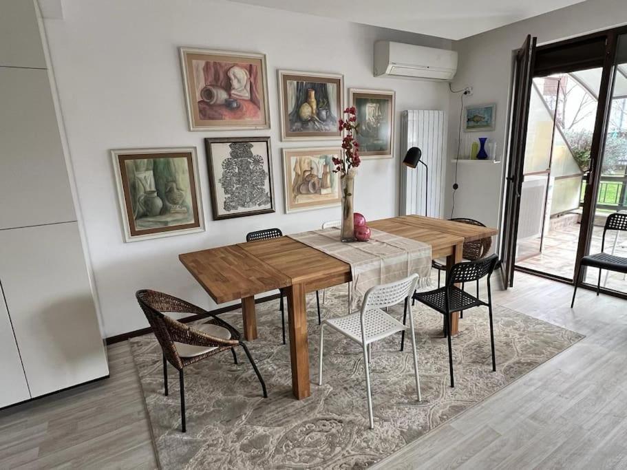 Kazanlak Large Guest House Apartment Near The Center With Full Kitchen & Dining Room, King Beds, Garden Patio, Free Parking & Self Check-In מראה חיצוני תמונה